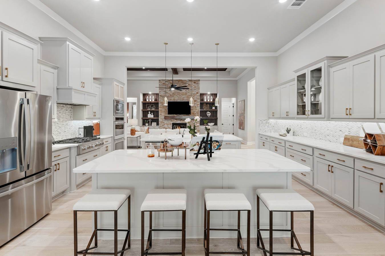 Waxahachie, TX 75165,156 Swan Lake DR
