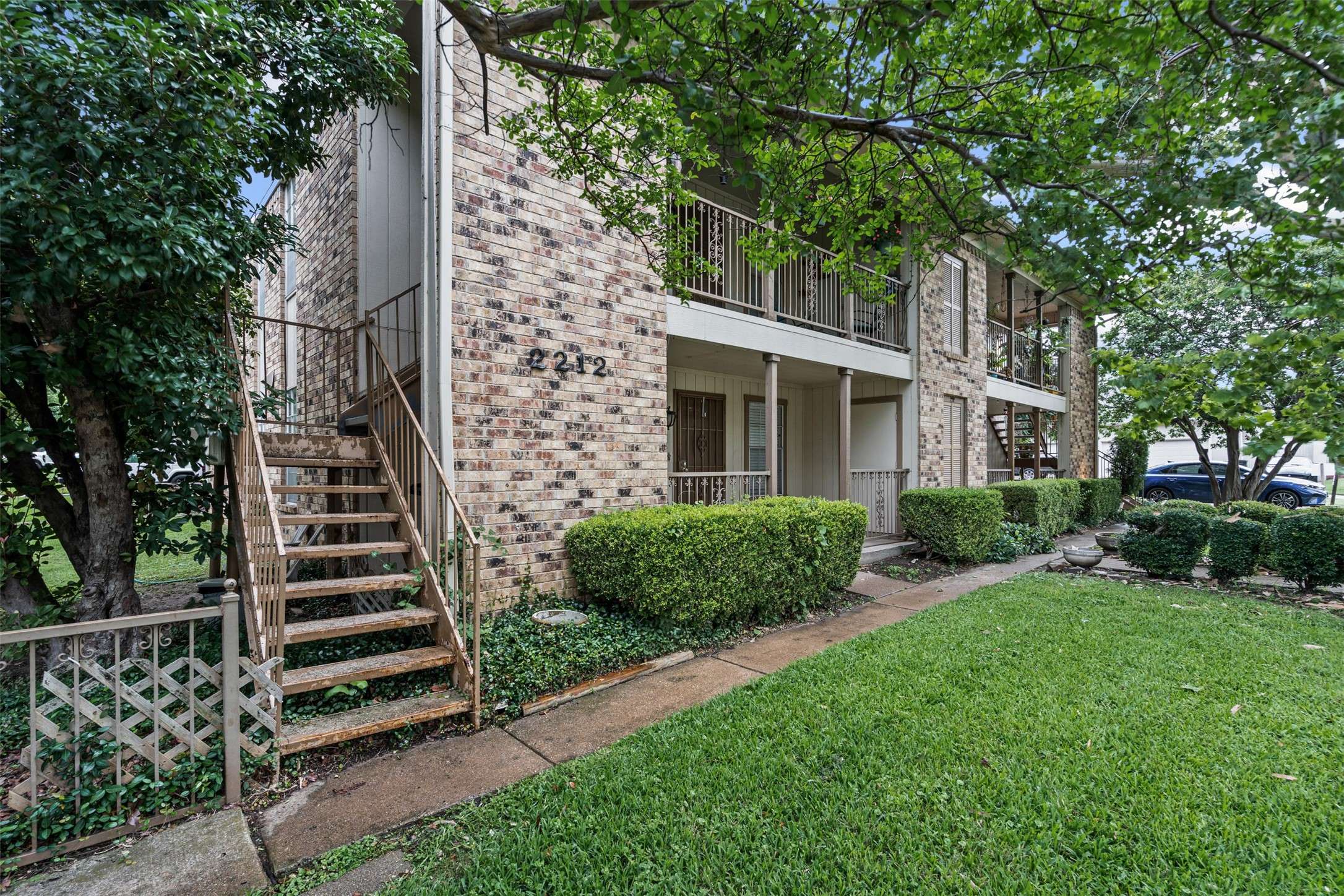 Fort Worth, TX 76107,2212 Merrick ST