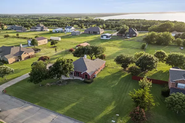 Lavon, TX 75166,700 Lake Vista LN