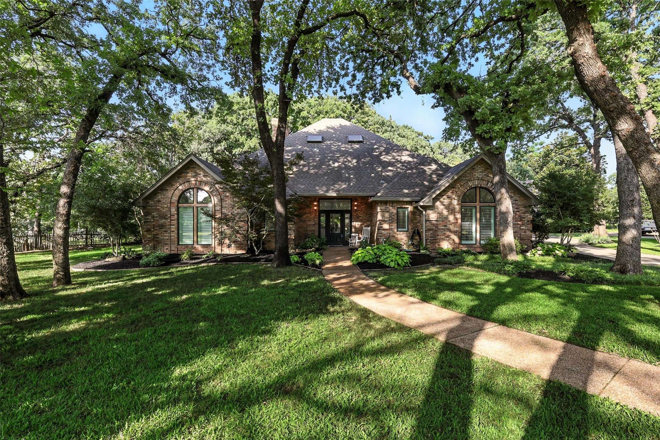 1211 Cross Timber DR, Southlake, TX 76092
