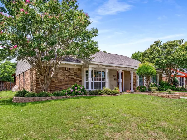 Garland, TX 75040,2805 Riviera DR