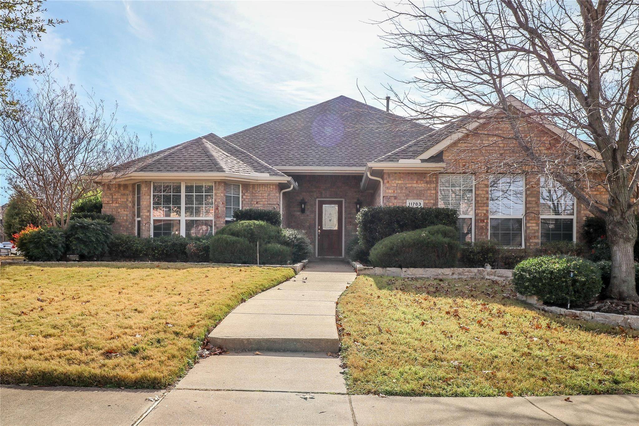 11783 Yoakum DR, Frisco, TX 75035