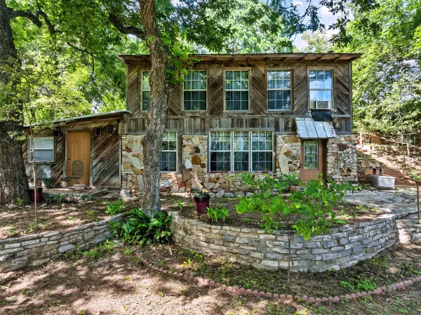 Granbury, TX 76048,15509 Mitchell Bend CT