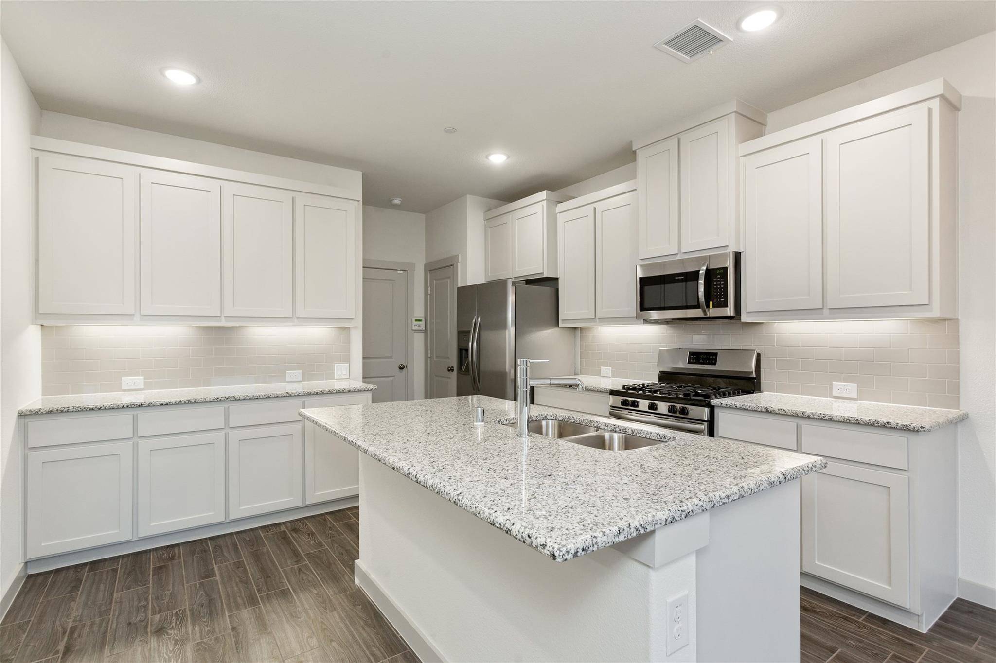 Little Elm, TX 75068,2717 Splendor DR