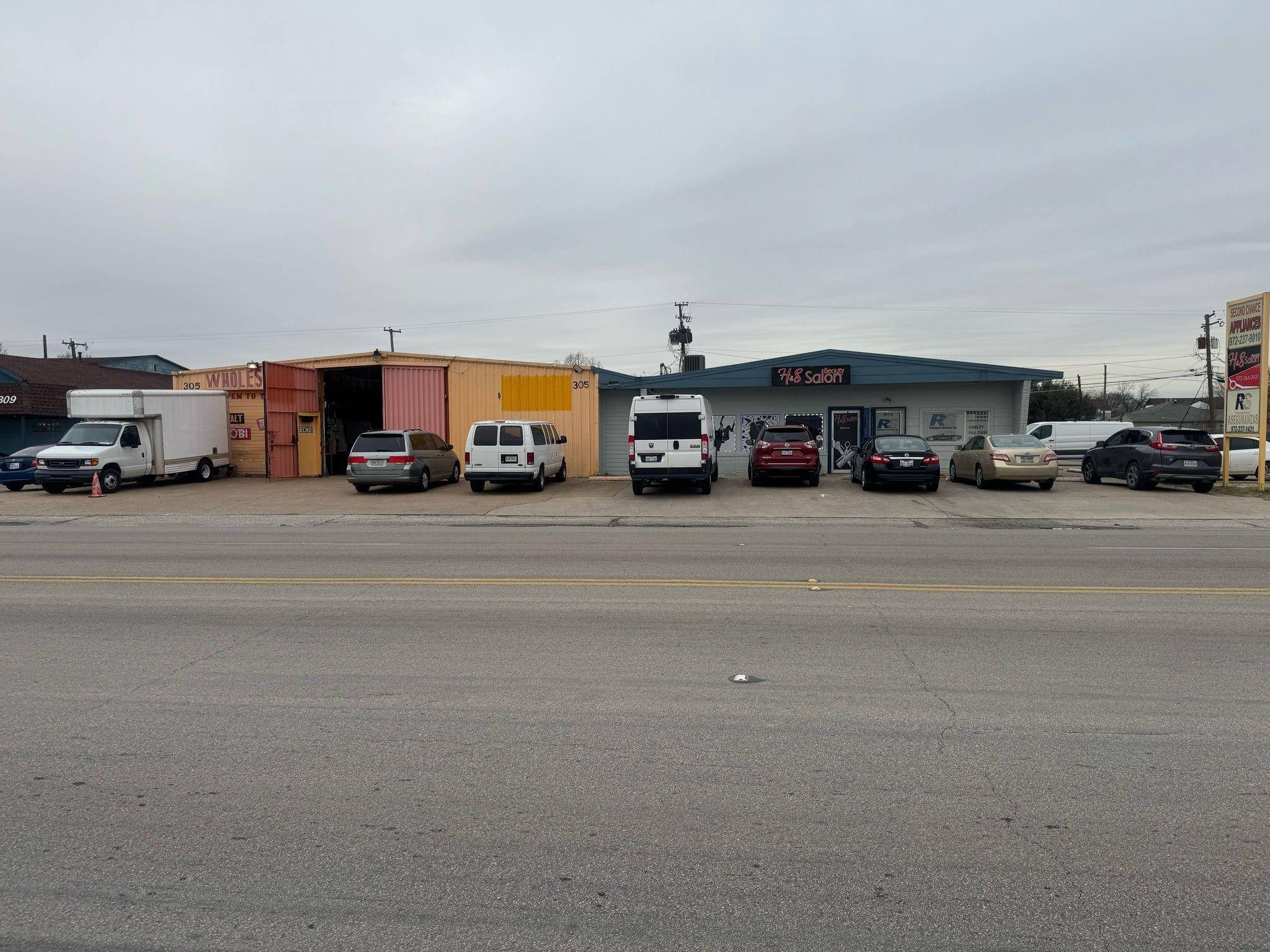 Grand Prairie, TX 75051,305 14th ST