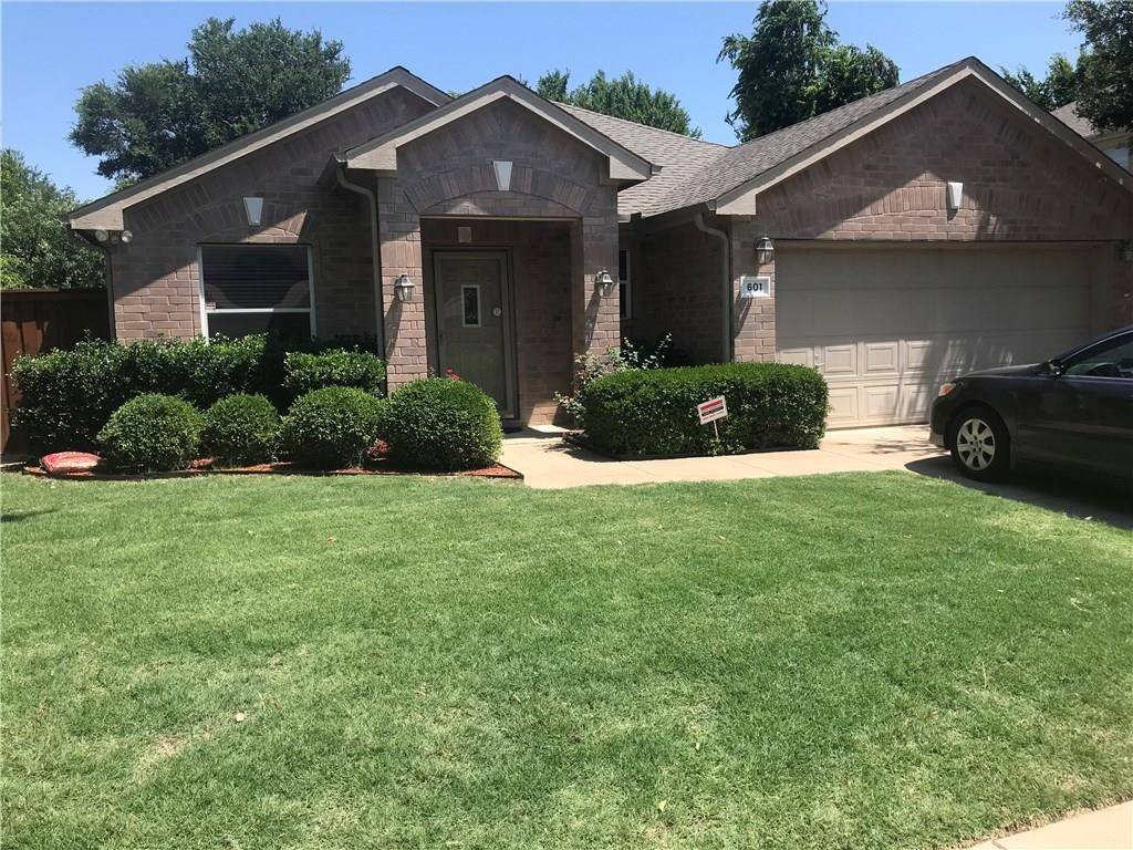 601 Carol WAY, Euless, TX 76039