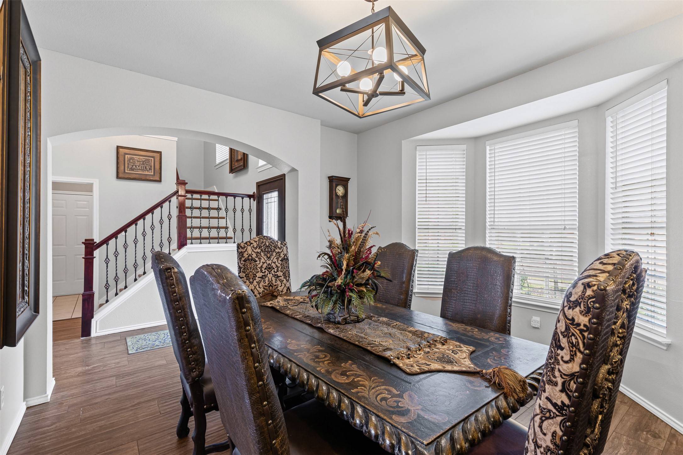 Saginaw, TX 76179,332 Carriage LN