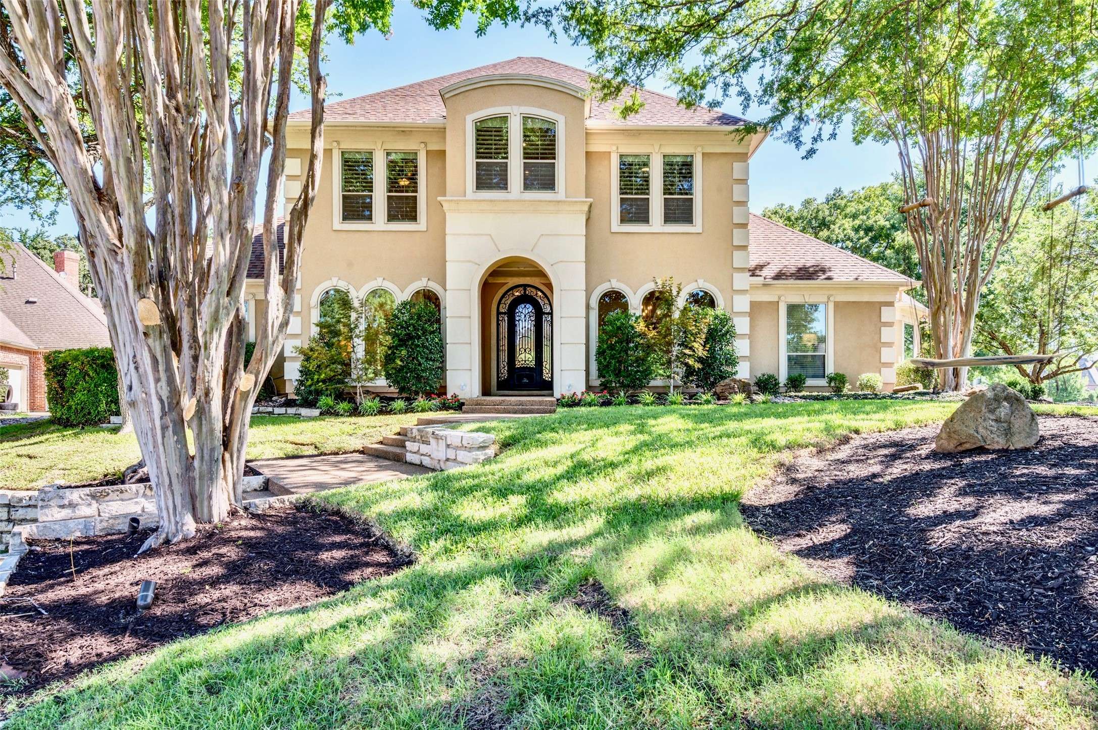 800 Windmere CT, Southlake, TX 76092