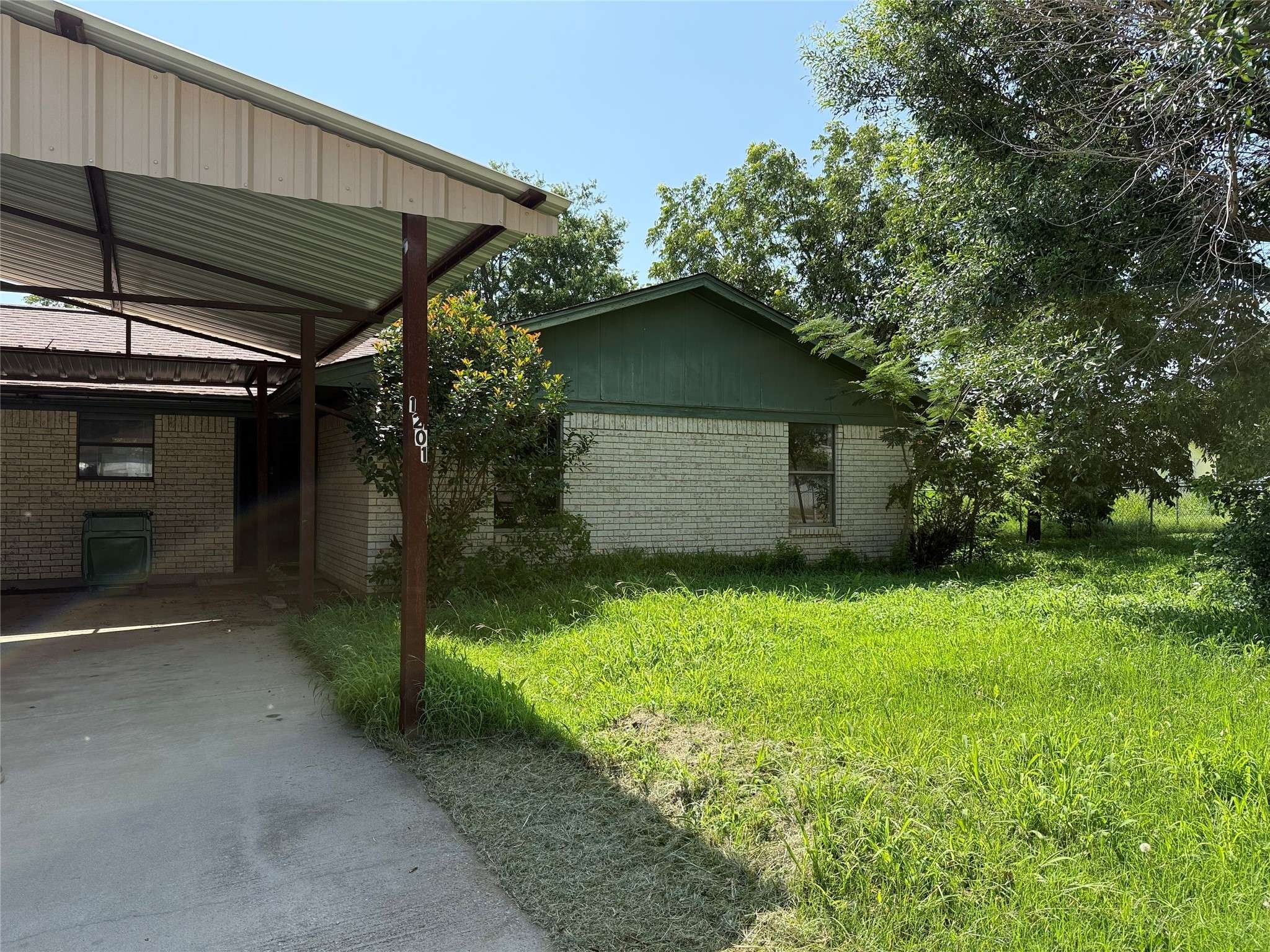 1201 SE 11th AVE, Mineral Wells, TX 76067