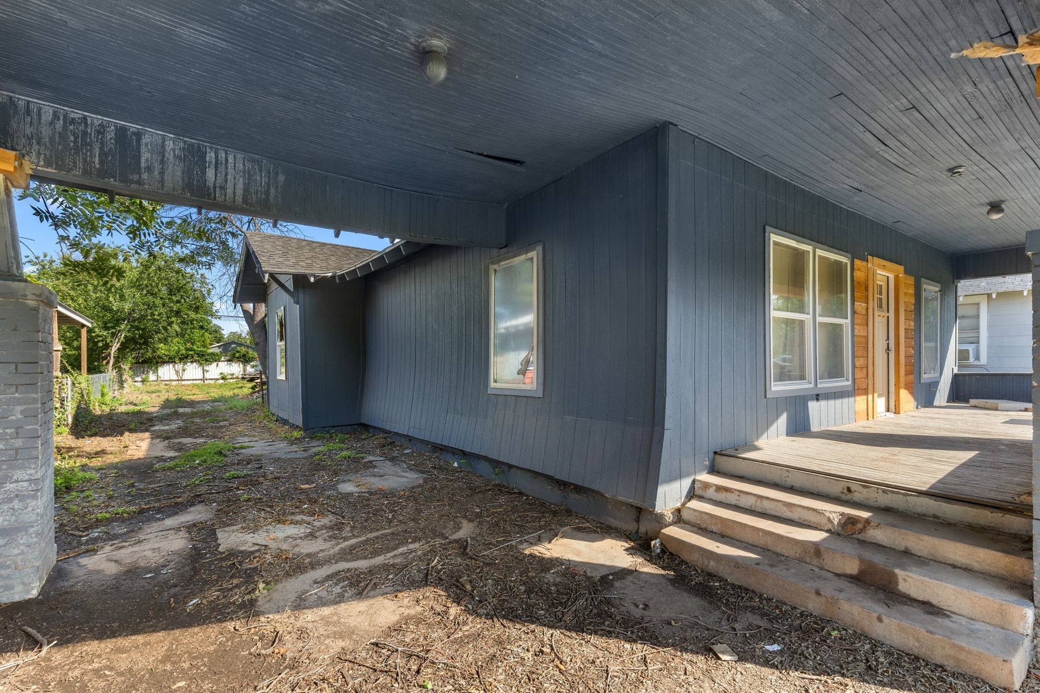 Wichita Falls, TX 76309,1304 Polk ST