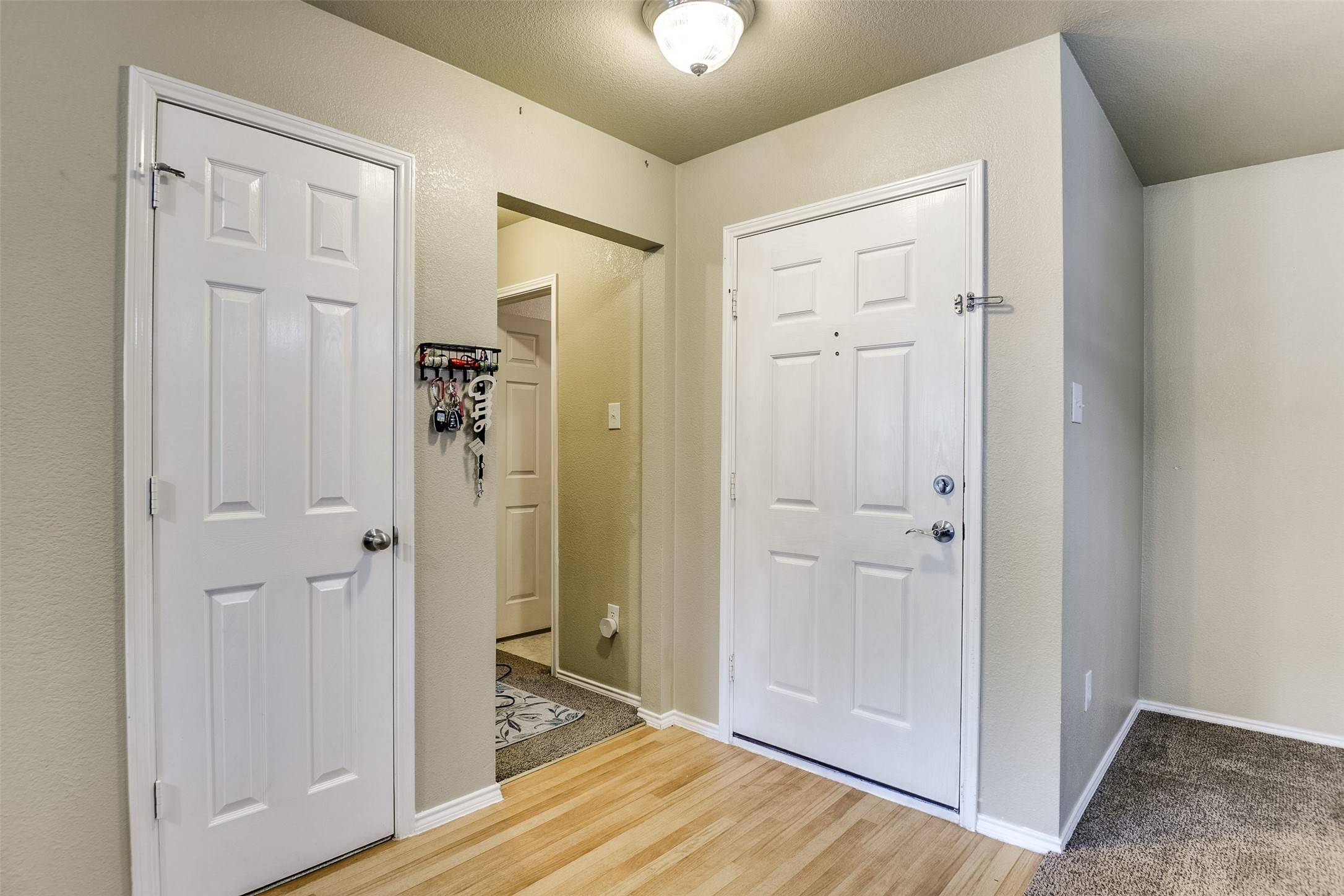 Waxahachie, TX 75165,131 Logan LN