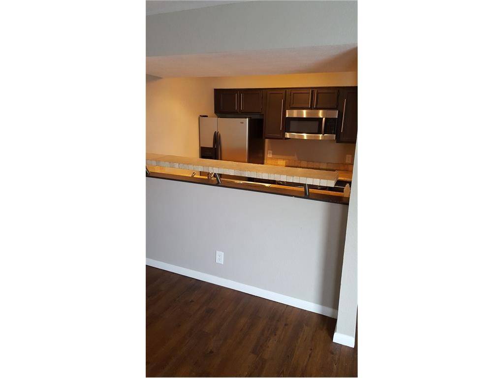 2305 Basil DR #D301, Arlington, TX 76006
