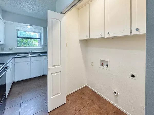 Arlington, TX 76010,1024 Southmoor DR #1026