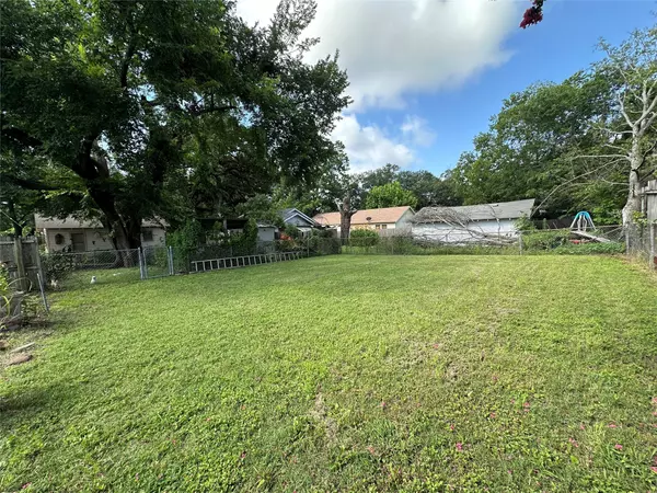 Corsicana, TX 75110,118 WOODLAND AVE