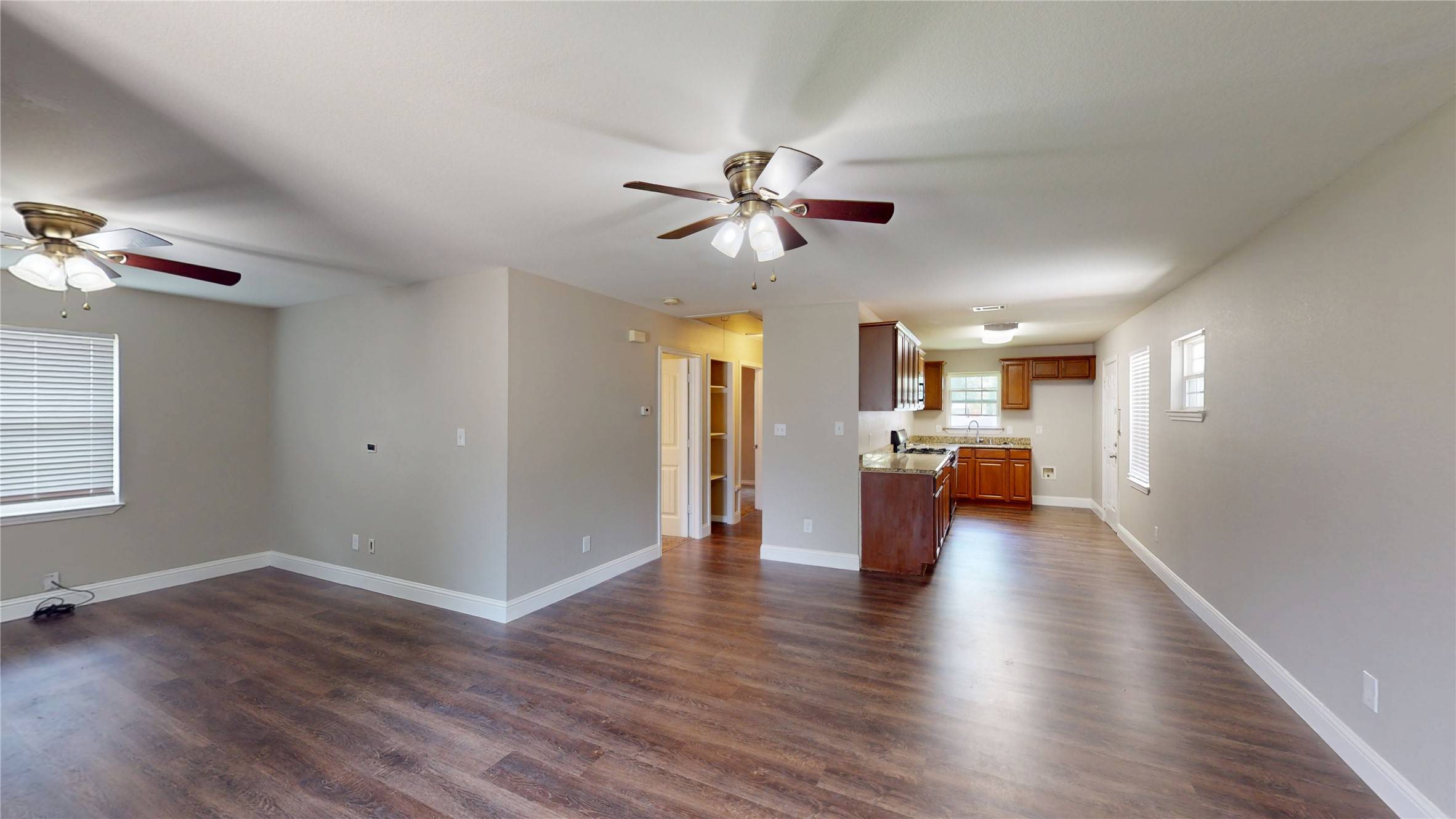 Mesquite, TX 75149,615 Royal Crest DR