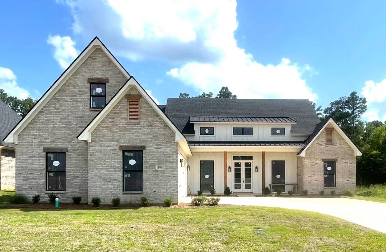 195 Creston LN, Shreveport, LA 71106