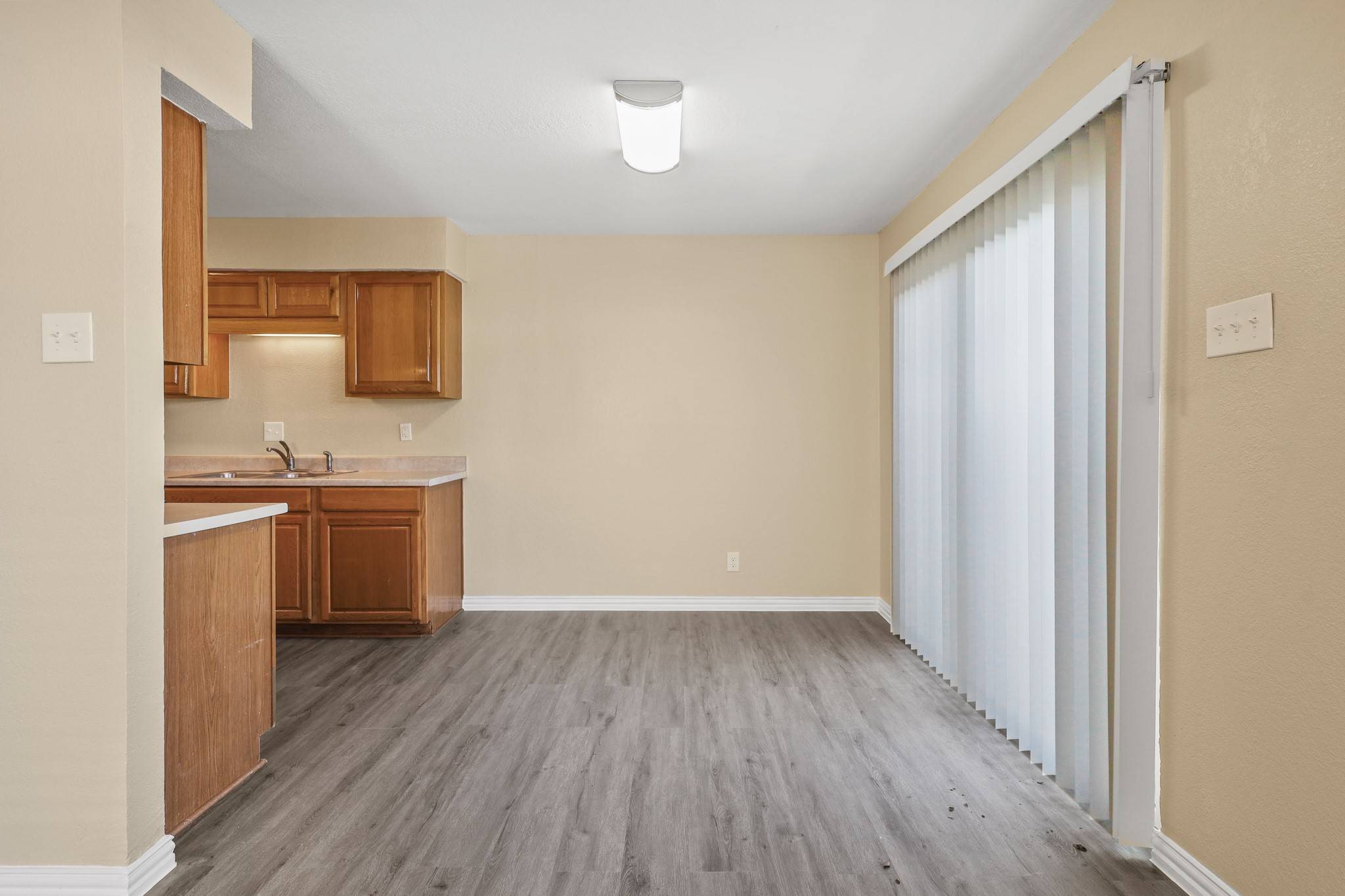 Carrollton, TX 75006,2240 Tarpley RD #393