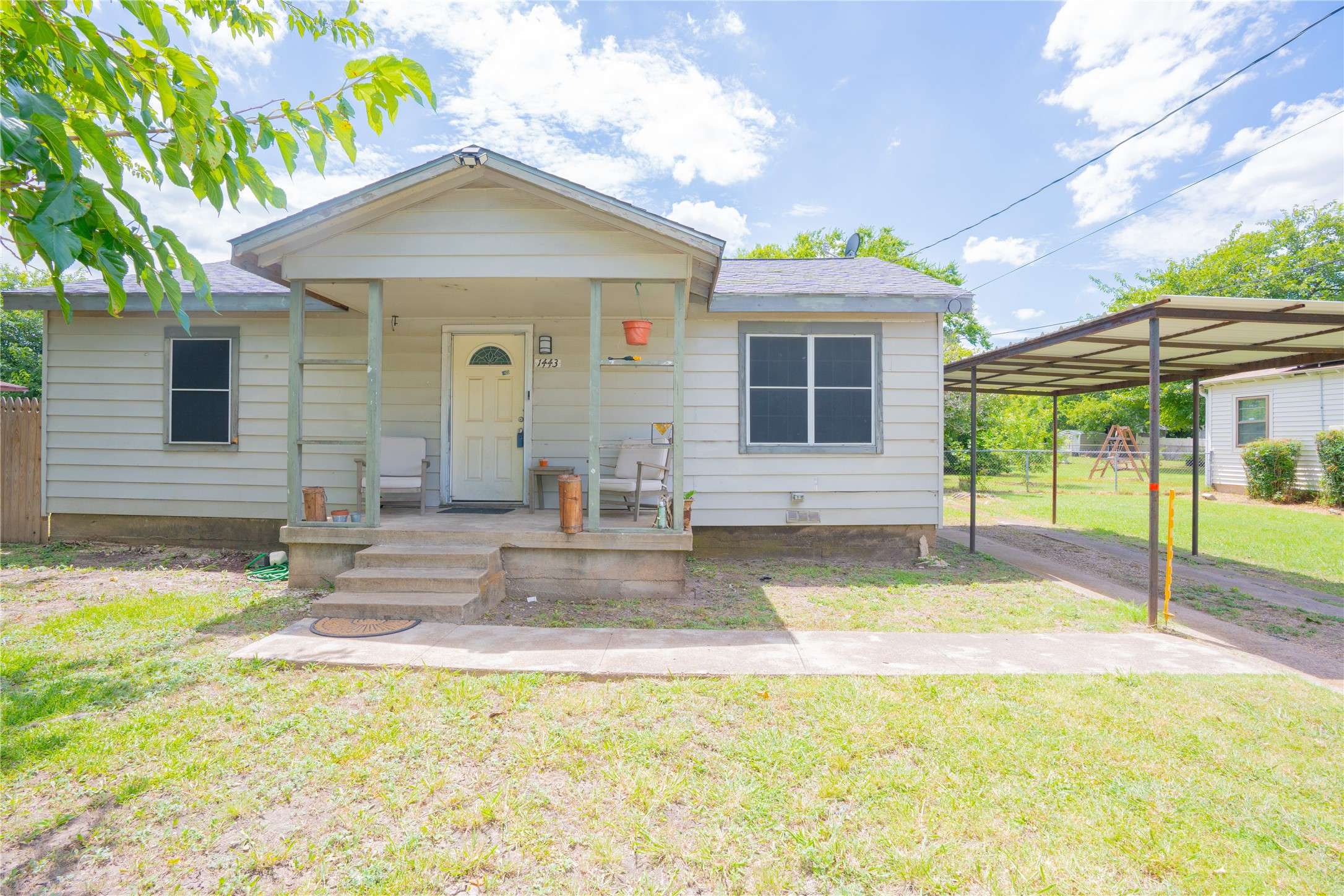 1443 Irene AVE, Lancaster, TX 75134