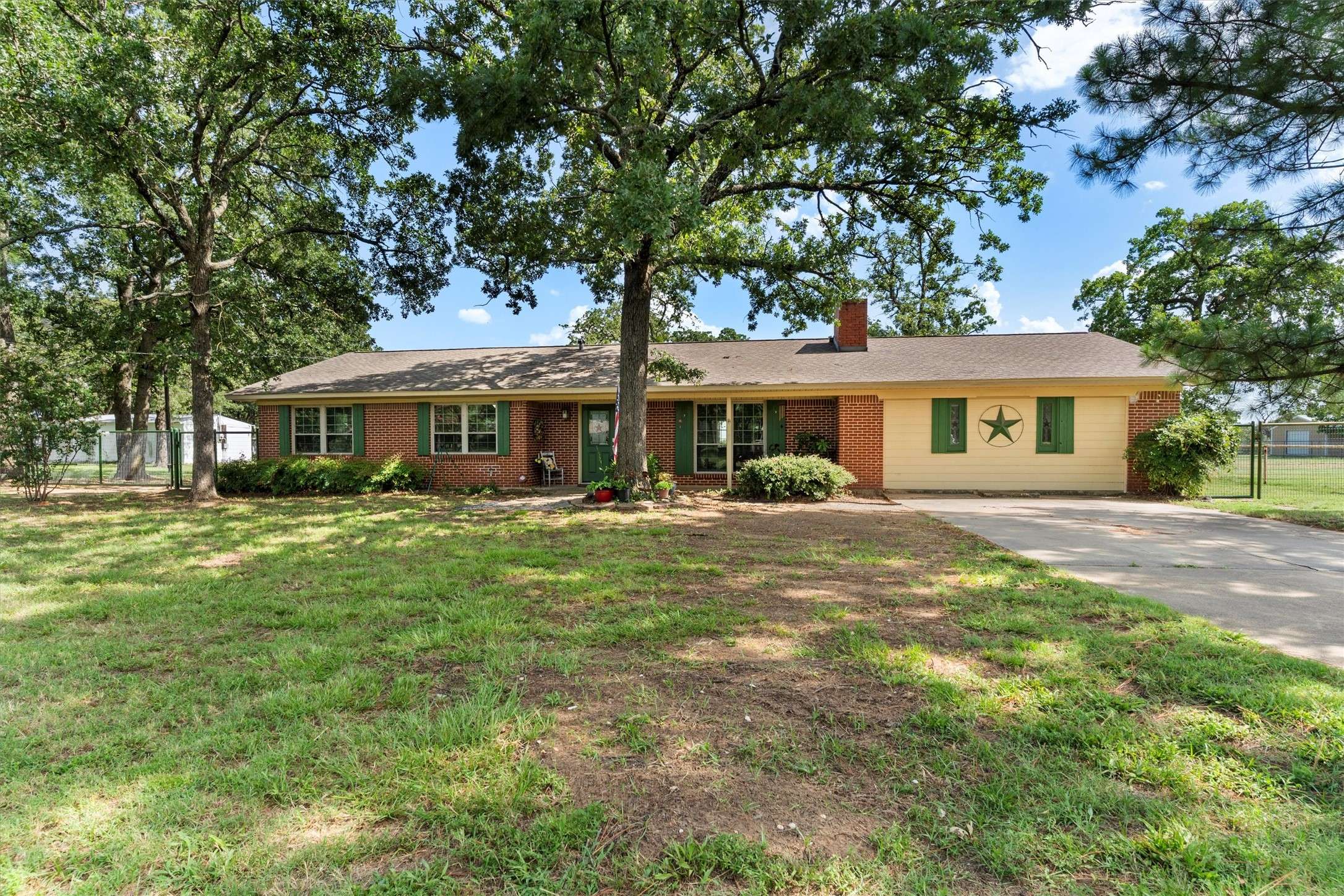 419 Surveyors RD, Krugerville, TX 76227