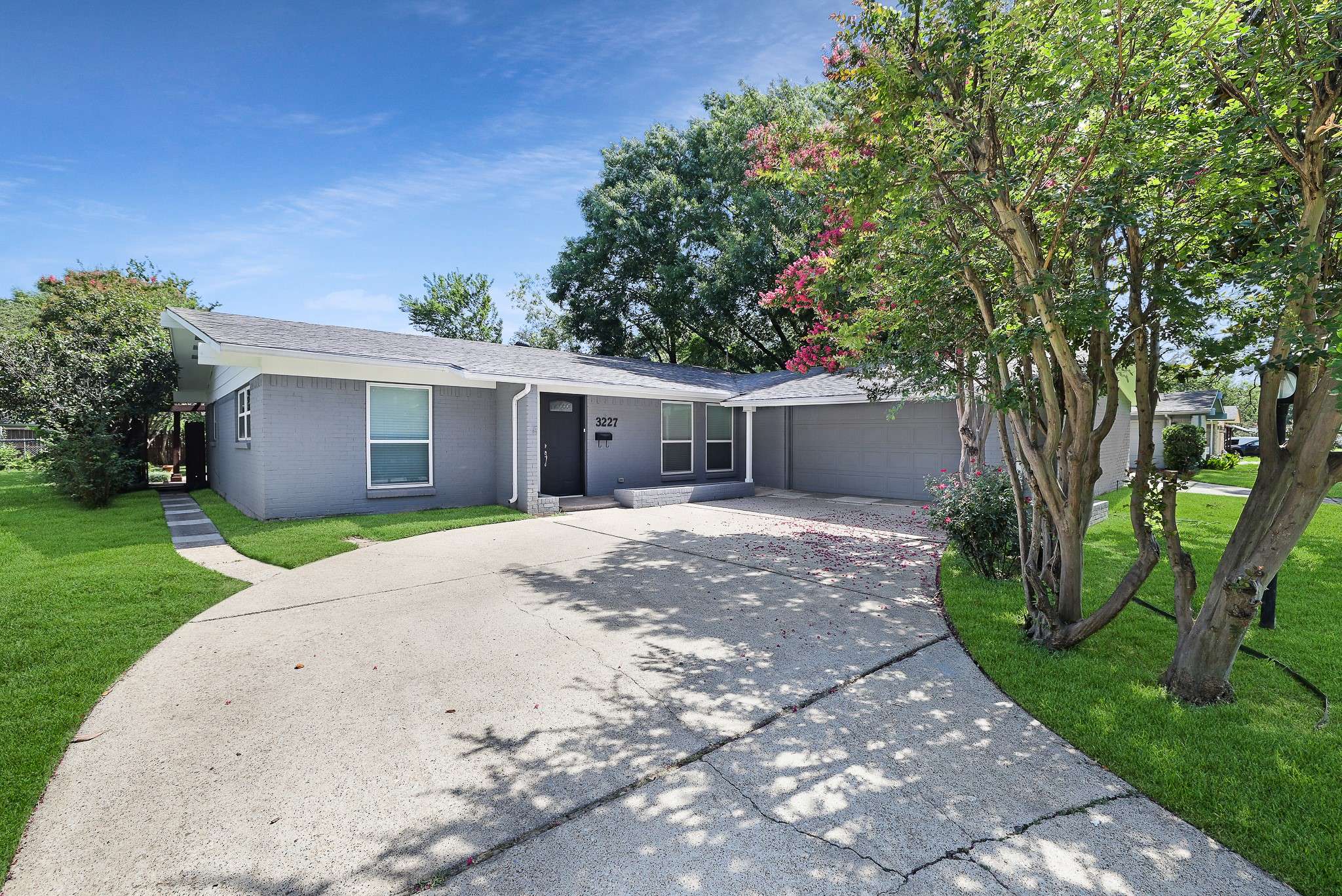 3227 Tower TRL, Dallas, TX 75229