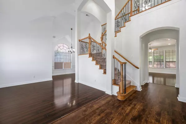 Irving, TX 75063,9137 E Jasmine LN
