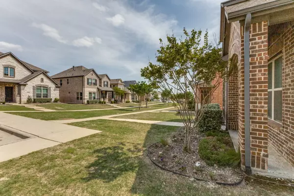 Allen, TX 75013,1064 Margo DR