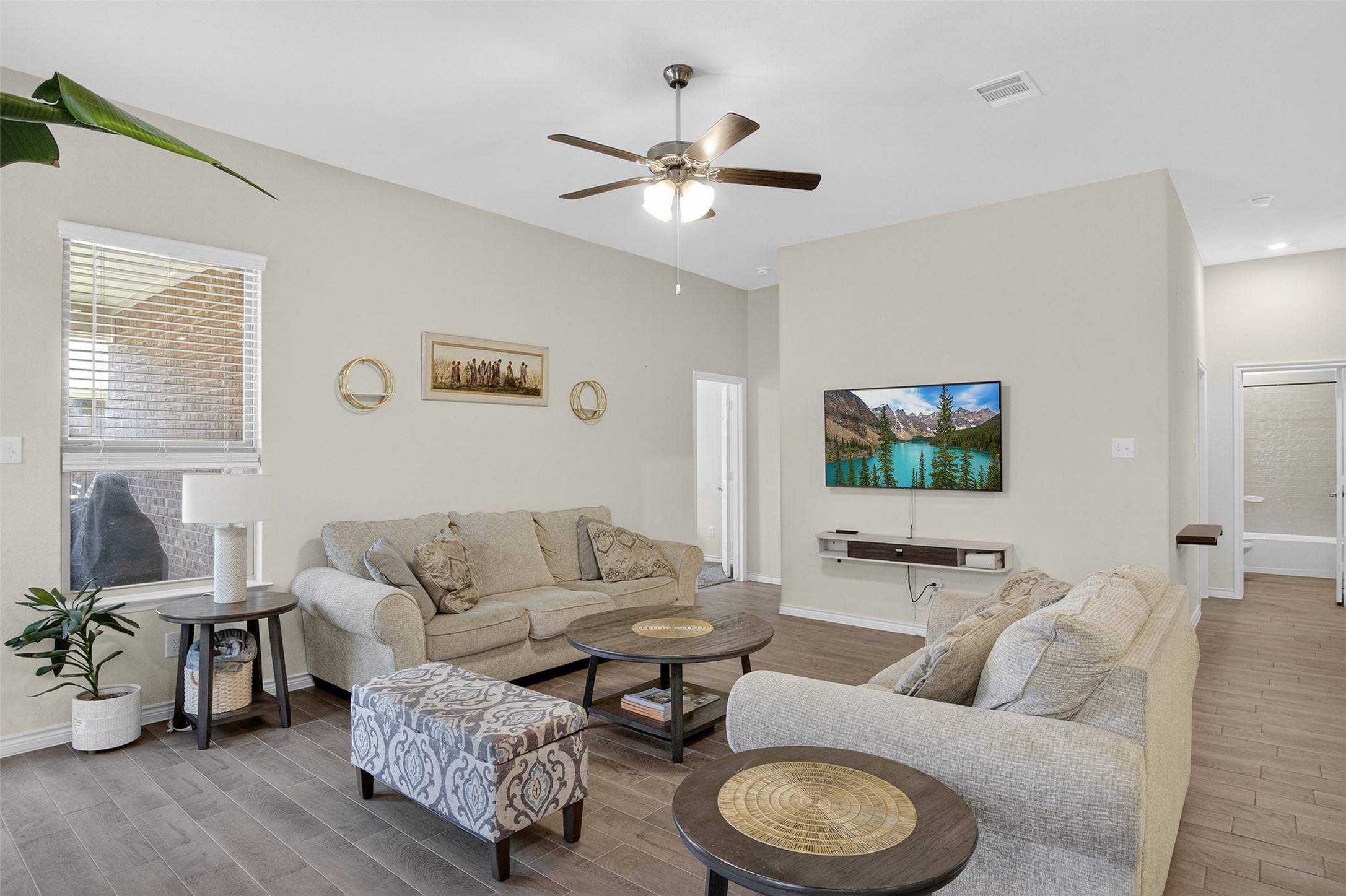 Heath, TX 75126,3933 Sidney LN