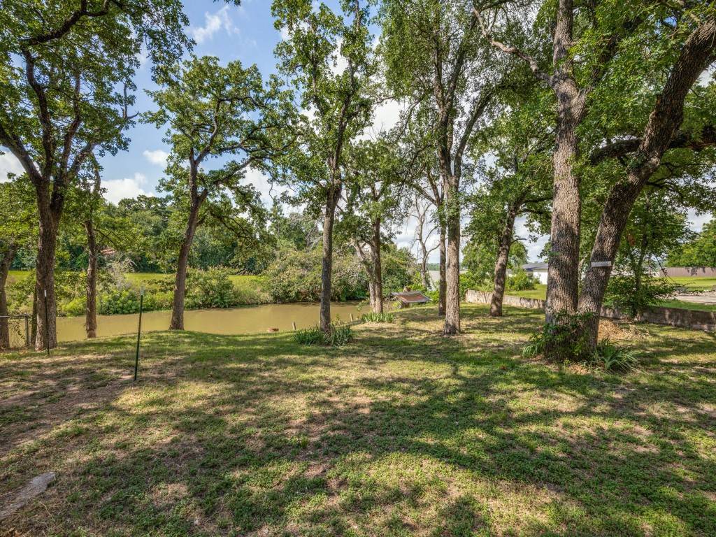Newark, TX 76071,315 County Road 4874