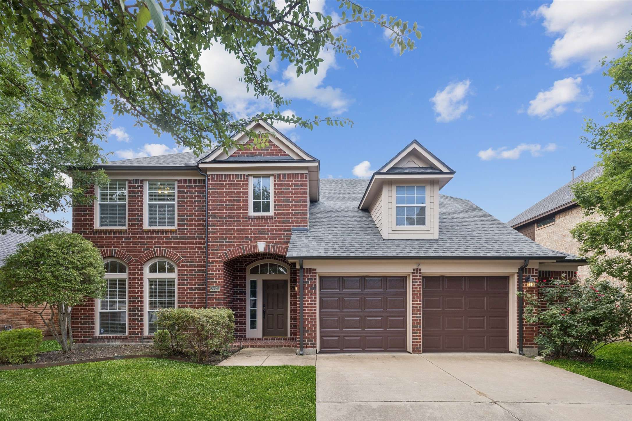 6725 Briarwood DR, Fort Worth, TX 76132