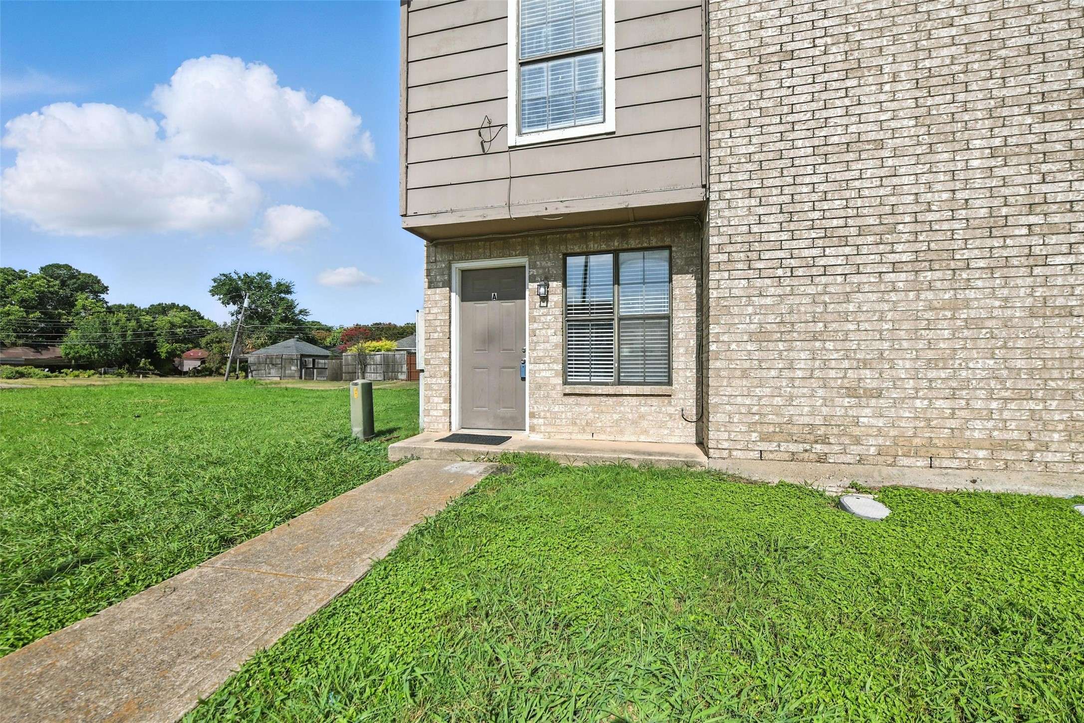 Garland, TX 75041,2710 Wimbledon CT #A