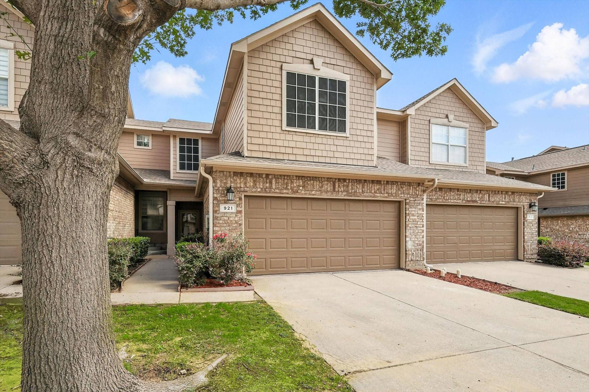 921 Englewood LN, Plano, TX 75025