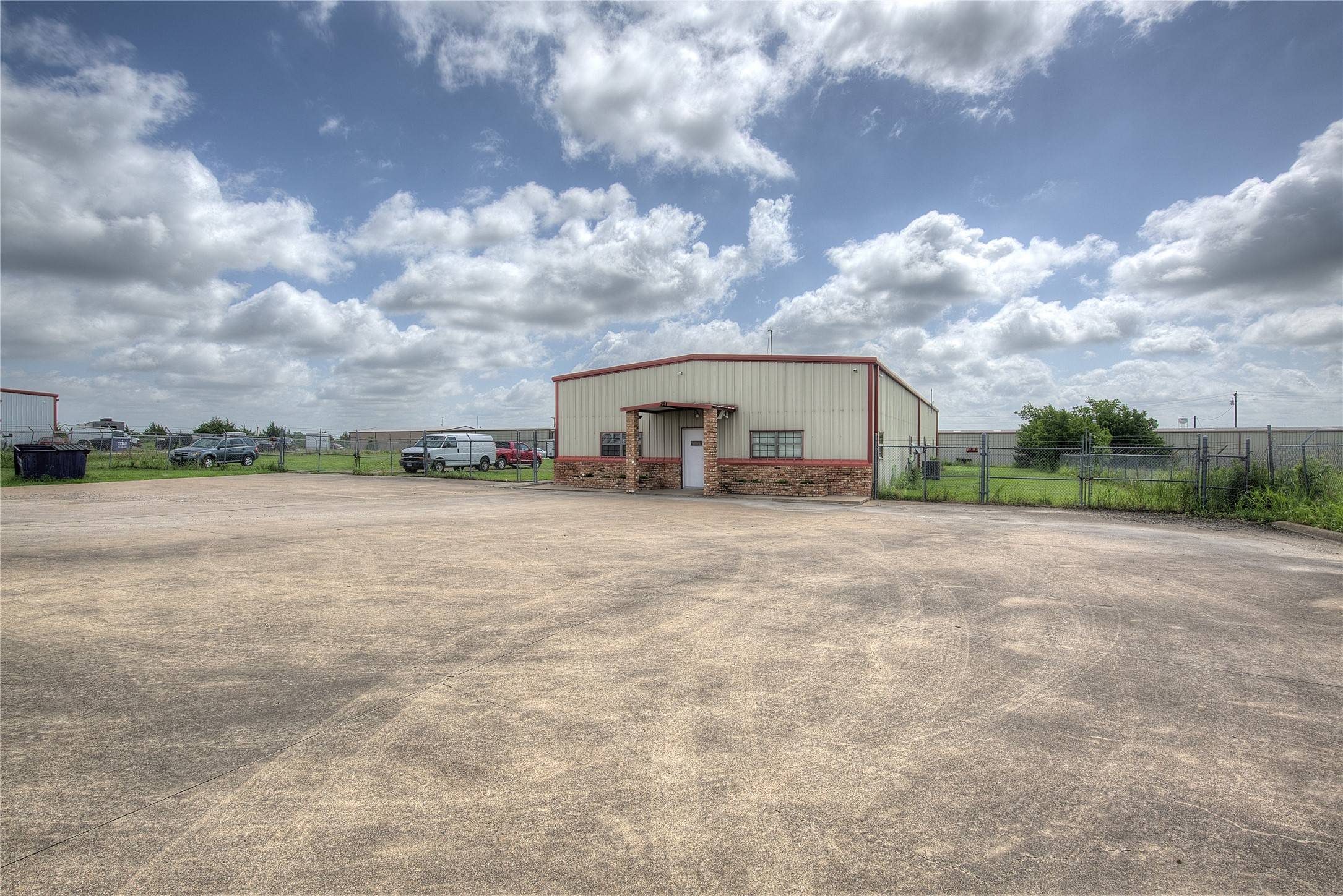 251 Southern DR, Royse City, TX 75189