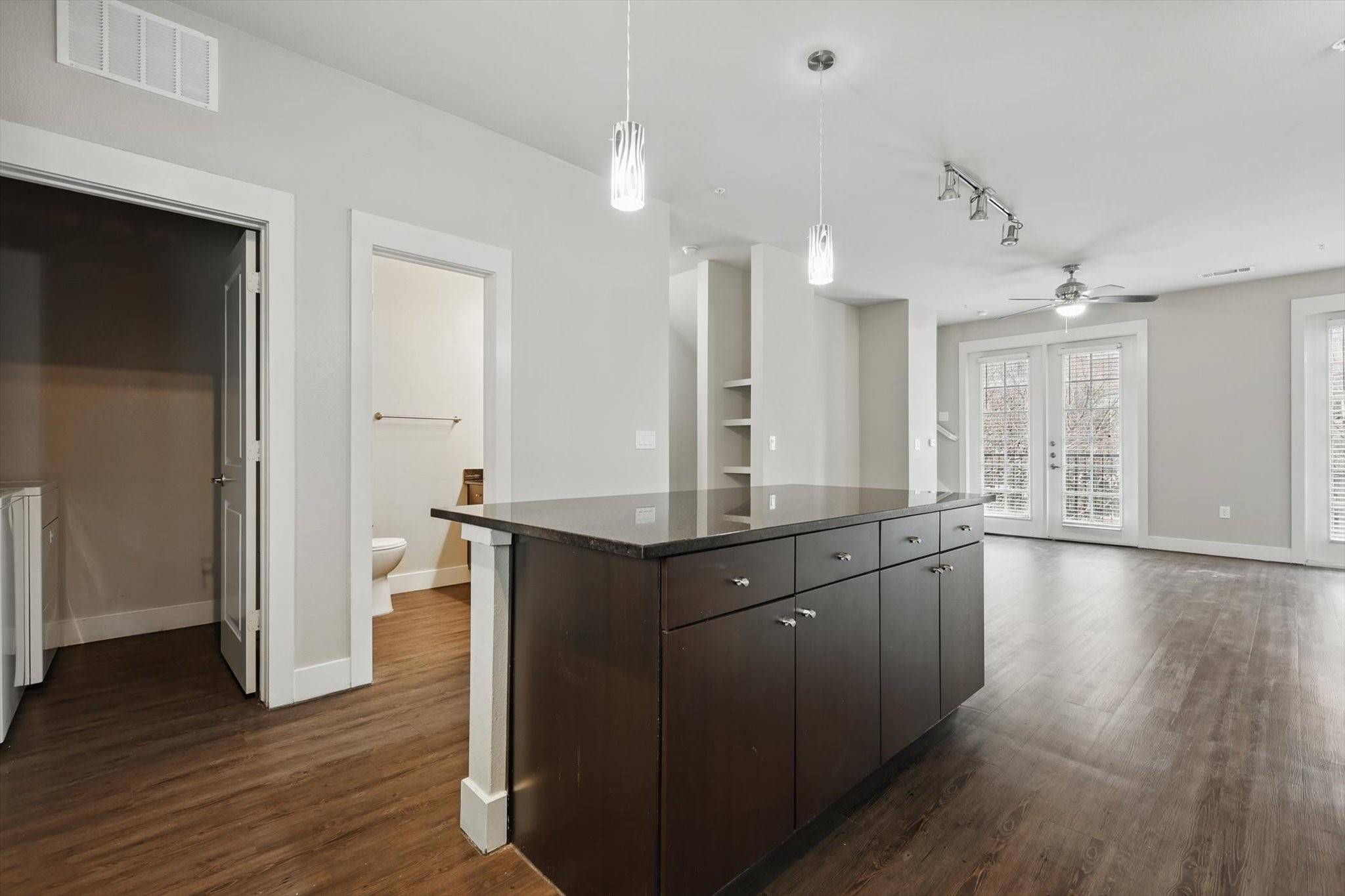 Dallas, TX 75219,4110 Fairmount ST #1000