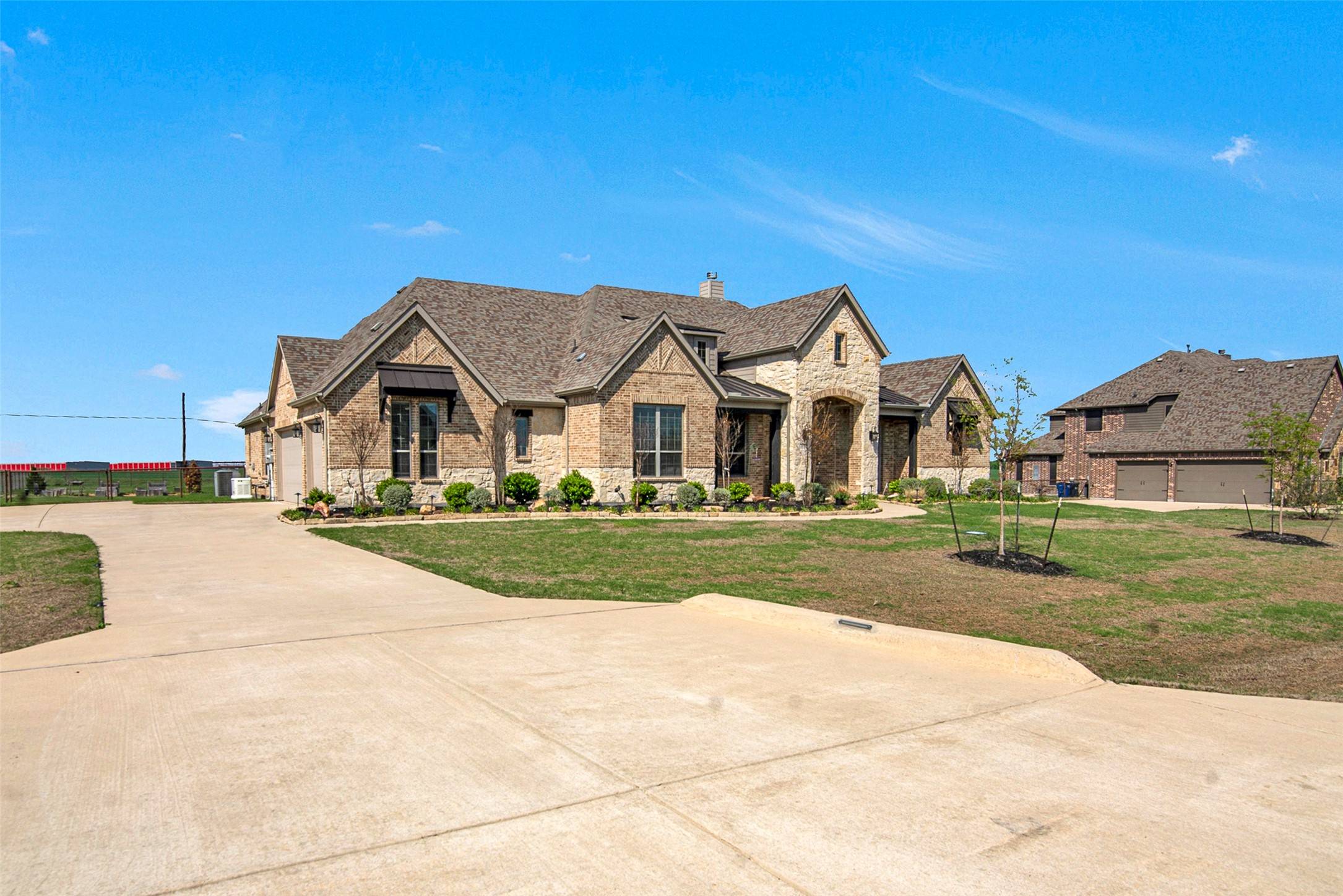 Van Alstyne, TX 75495,67 Daniel DR