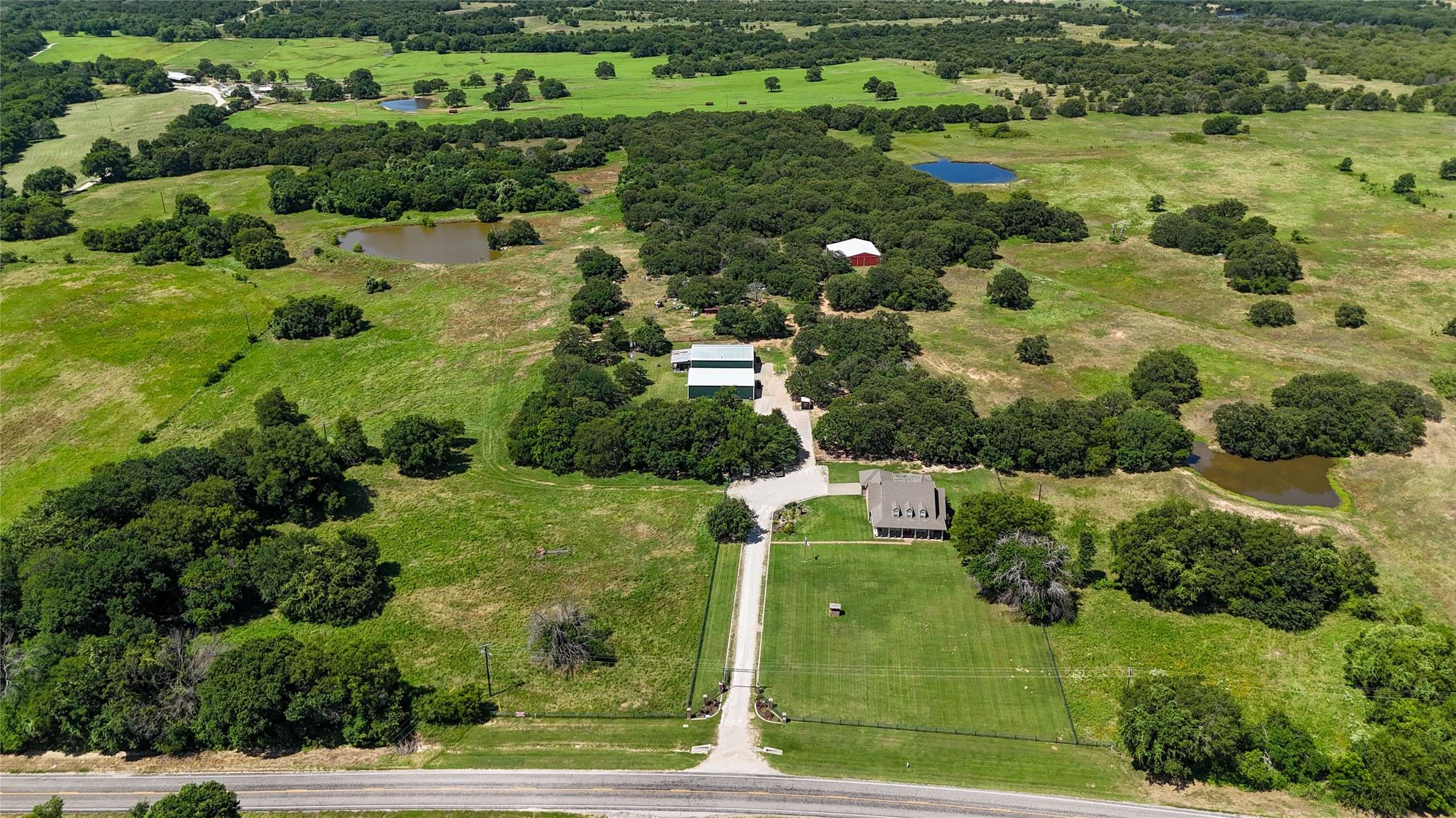 Forestburg, TX 76239,11471 FM 455
