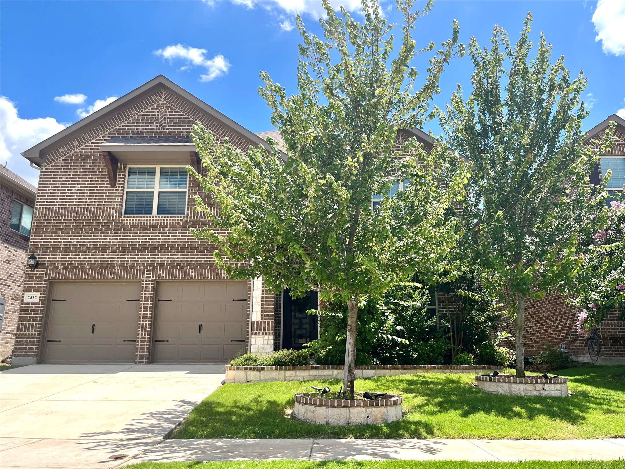 2432 Whispering Pines DR, Fort Worth, TX 76177