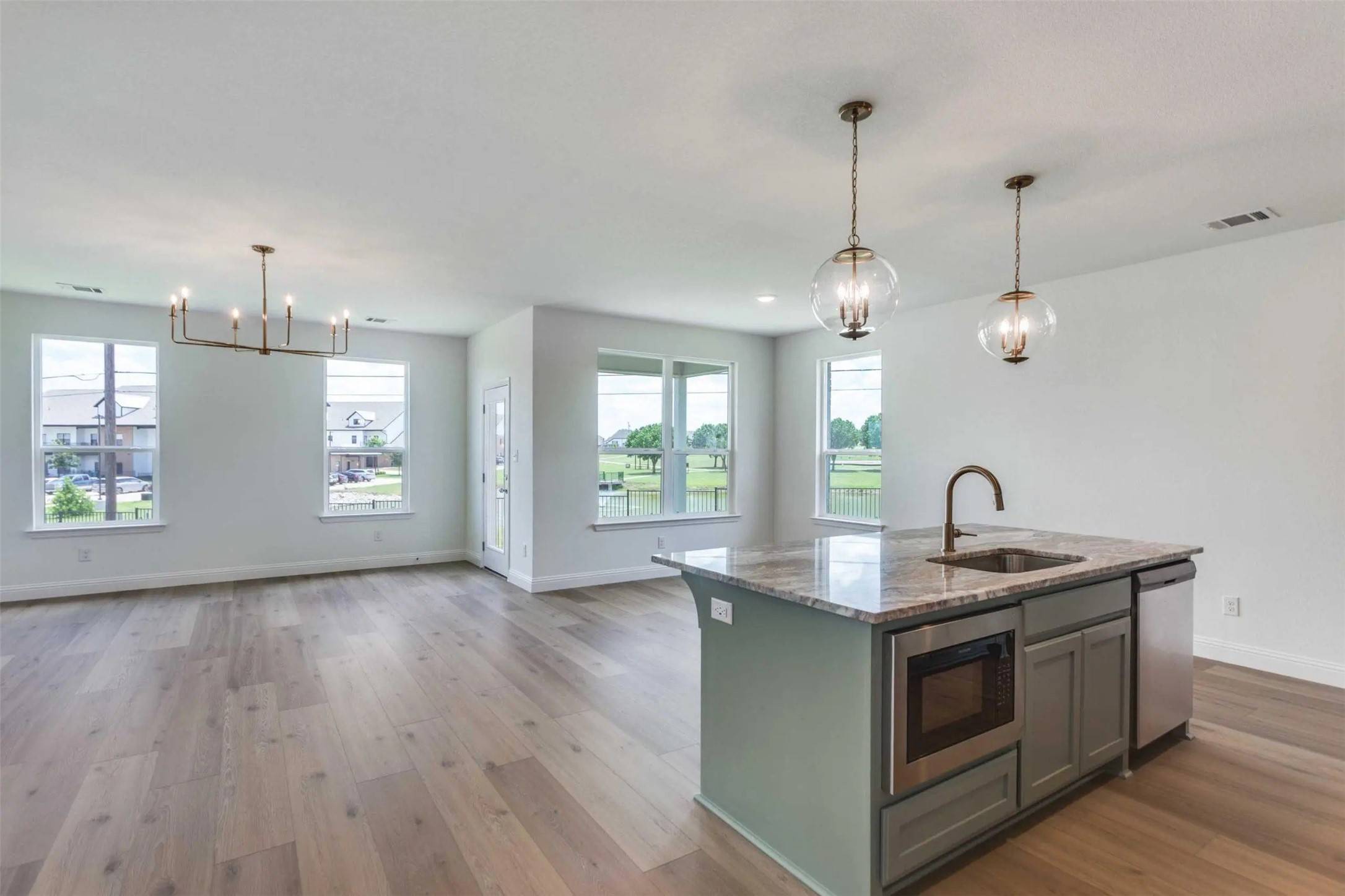 Justin, TX 76247,304 Ridge DR