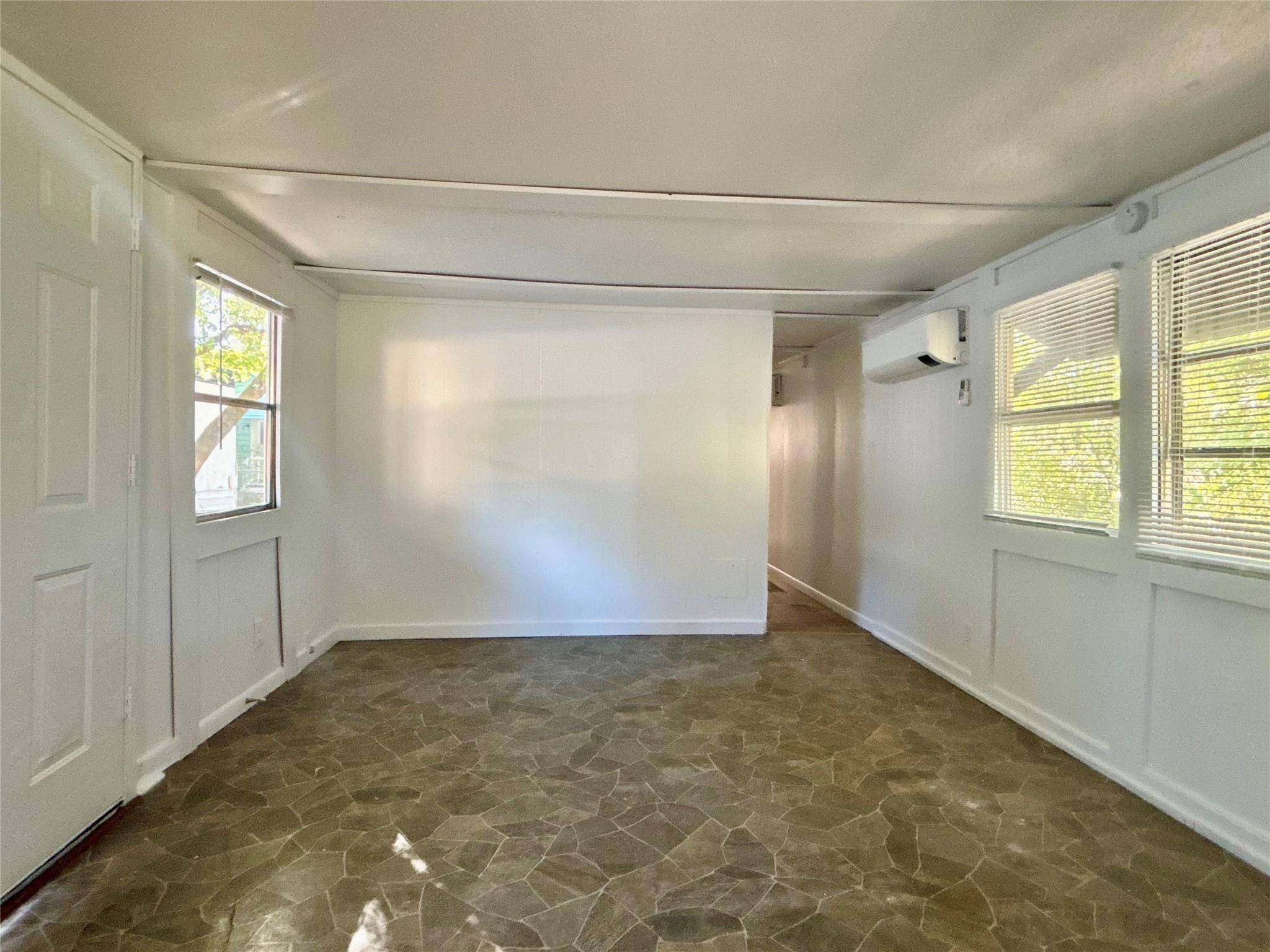 Bridgeport, TX 00000,307 Cates ST #600