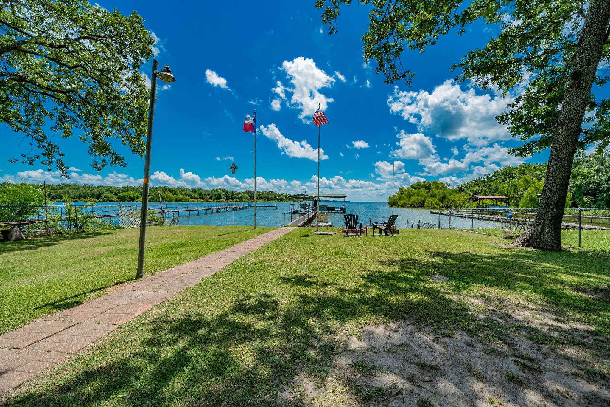 9592 Lakeland LOOP, Quinlan, TX 75474