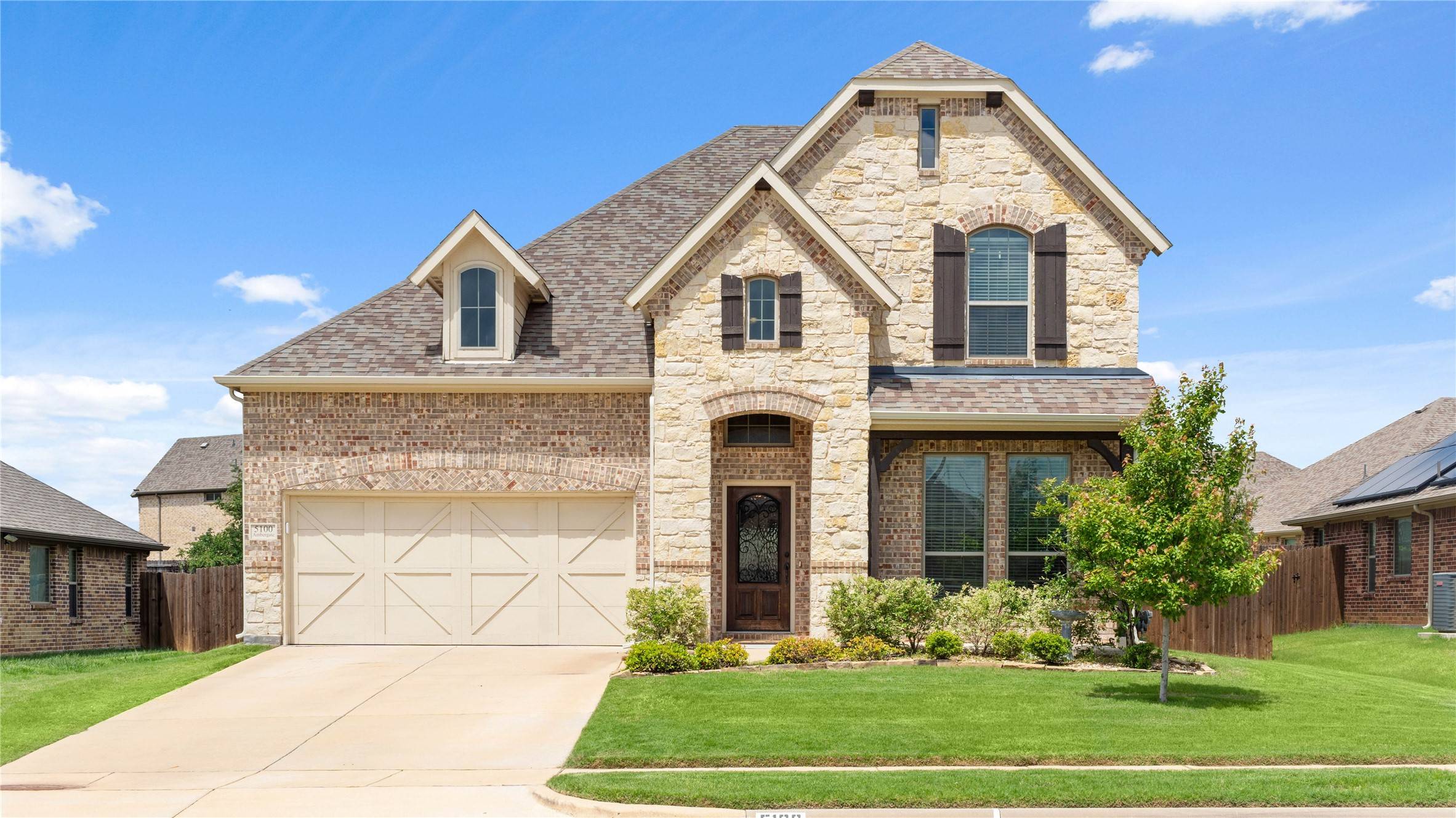 5100 Ambergate LN, Sherman, TX 75092