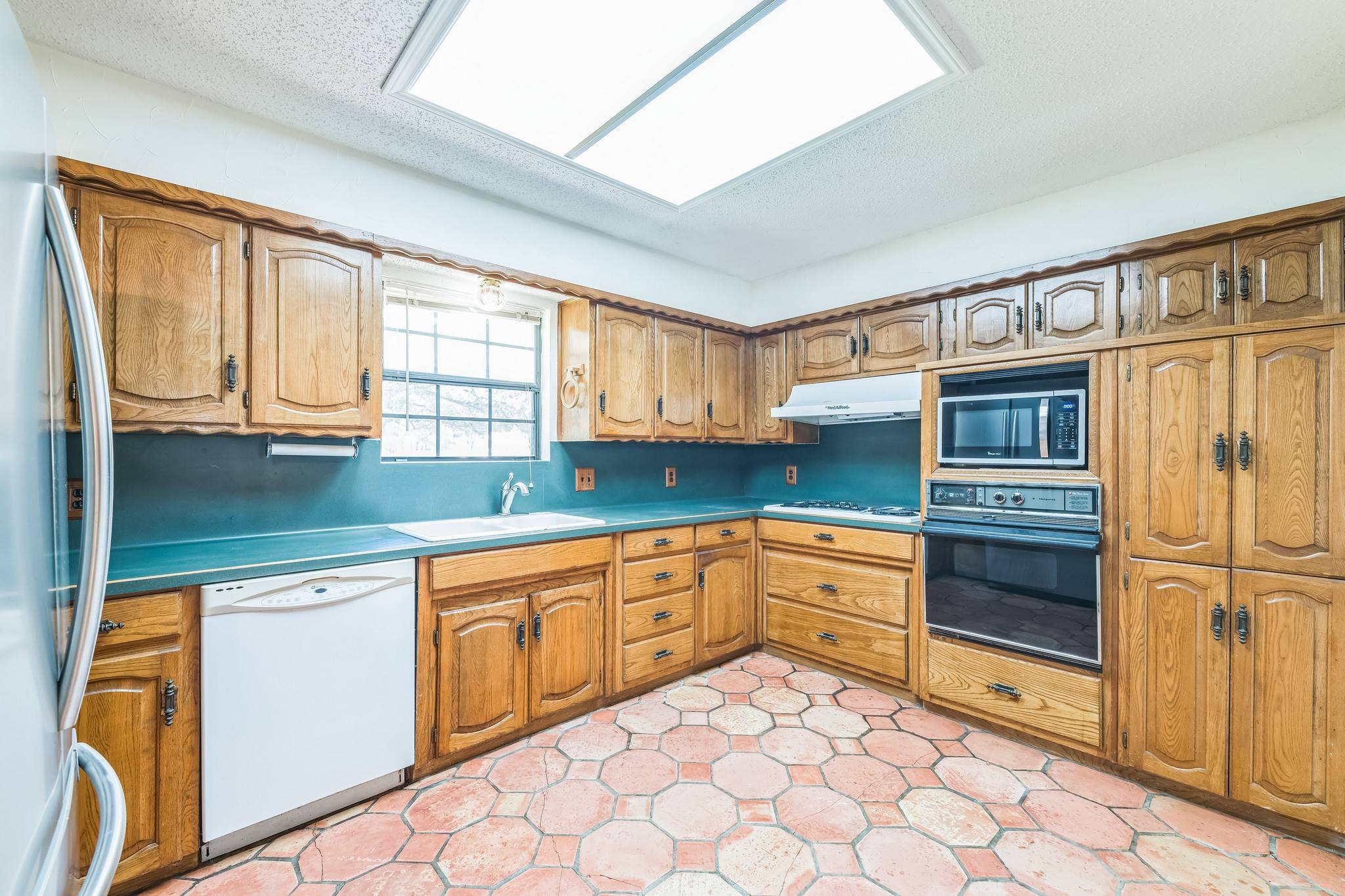 Grand Prairie, TX 75052,1652 Ernie LN