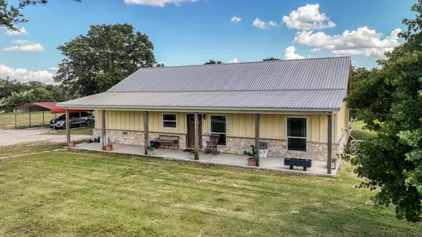 Poolville, TX 76487,670 Loggins TRL