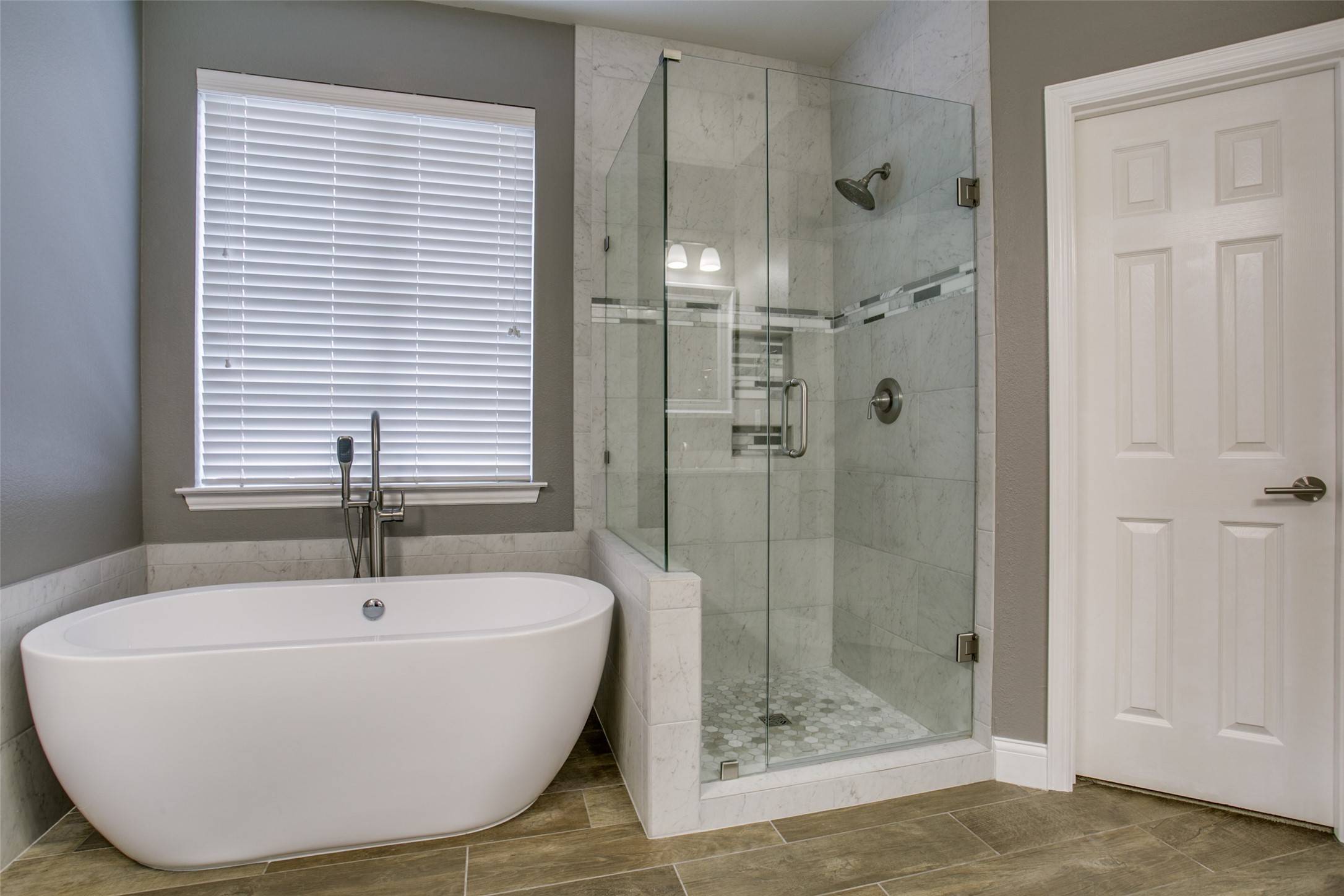 8740 Dayton DR, Lantana, TX 76226