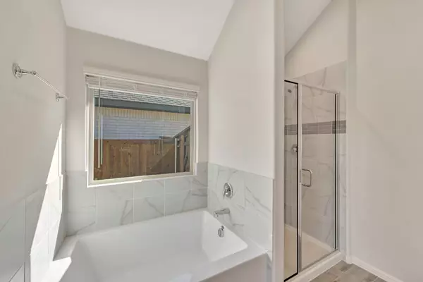 Justin, TX 76247,106 Hudson LN