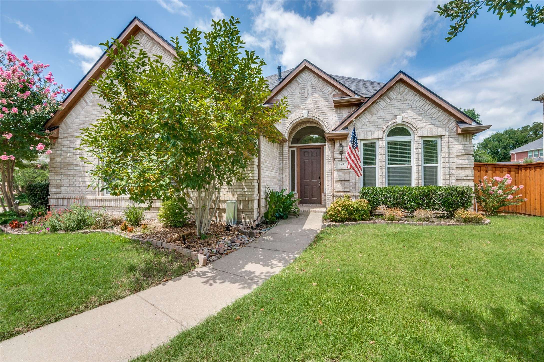 4713 Hampshire DR, Flower Mound, TX 75028