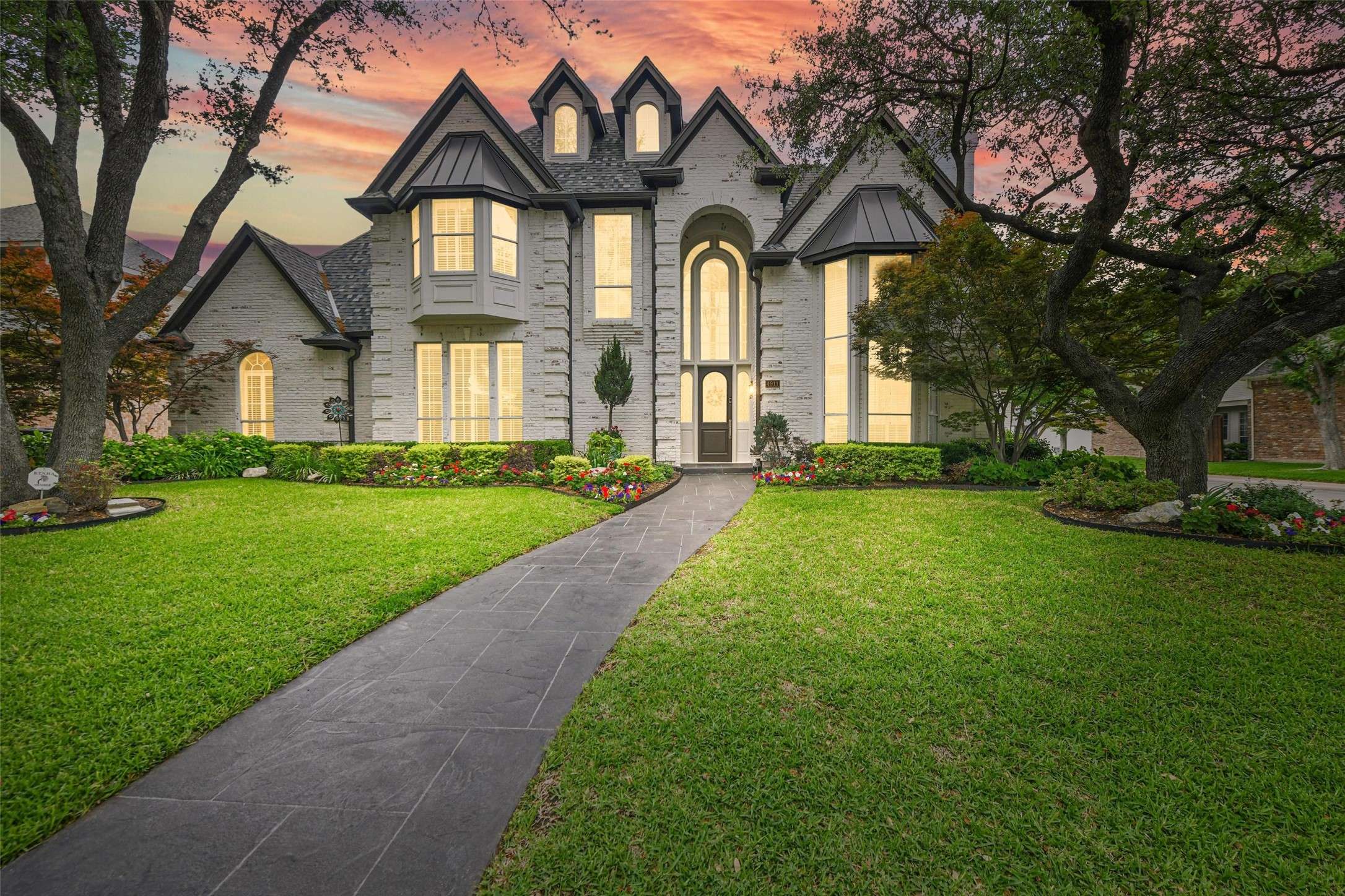 4911 Sandestin DR, Dallas, TX 75287