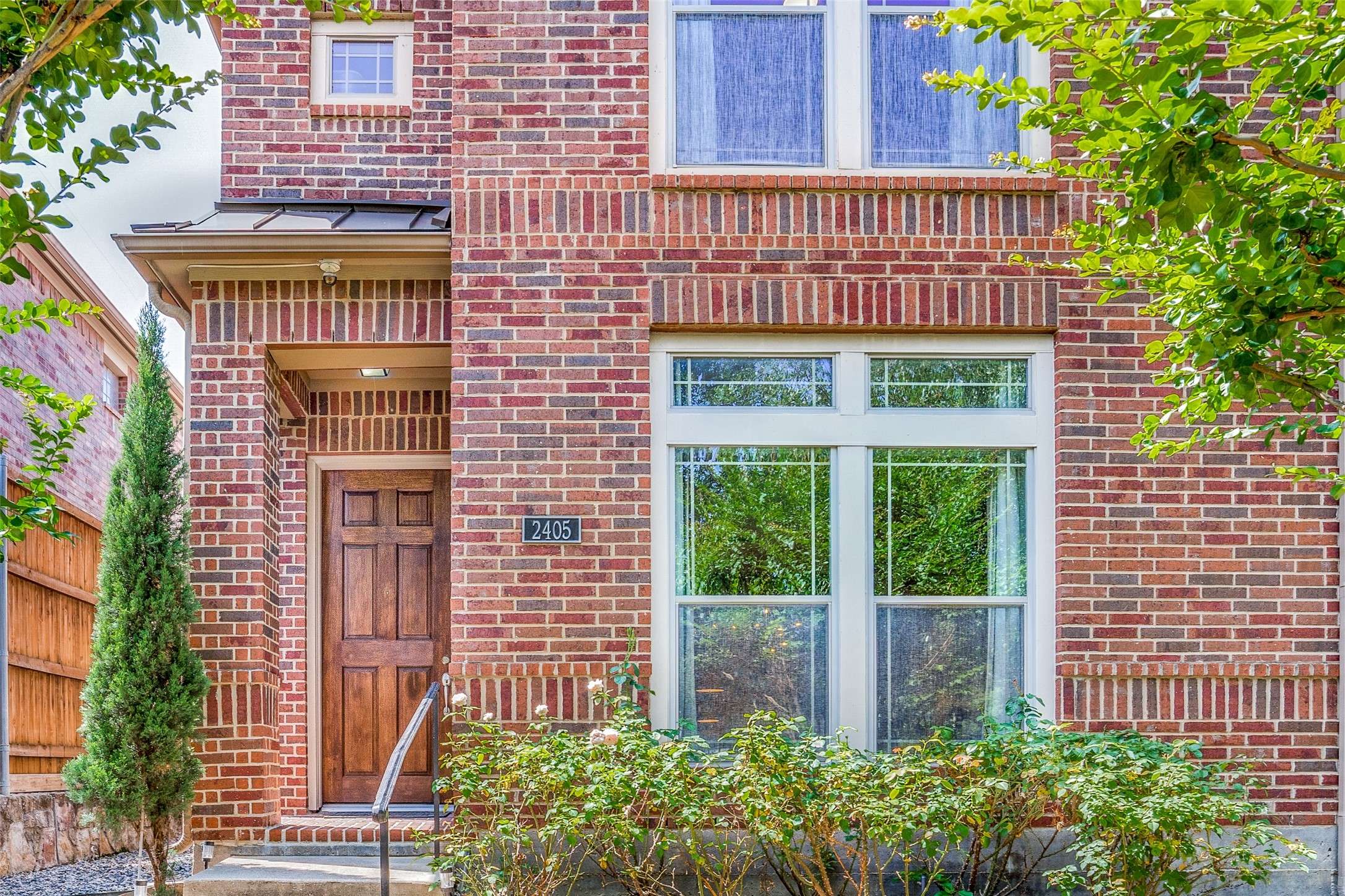 2405 Throckmorton ST, Dallas, TX 75219