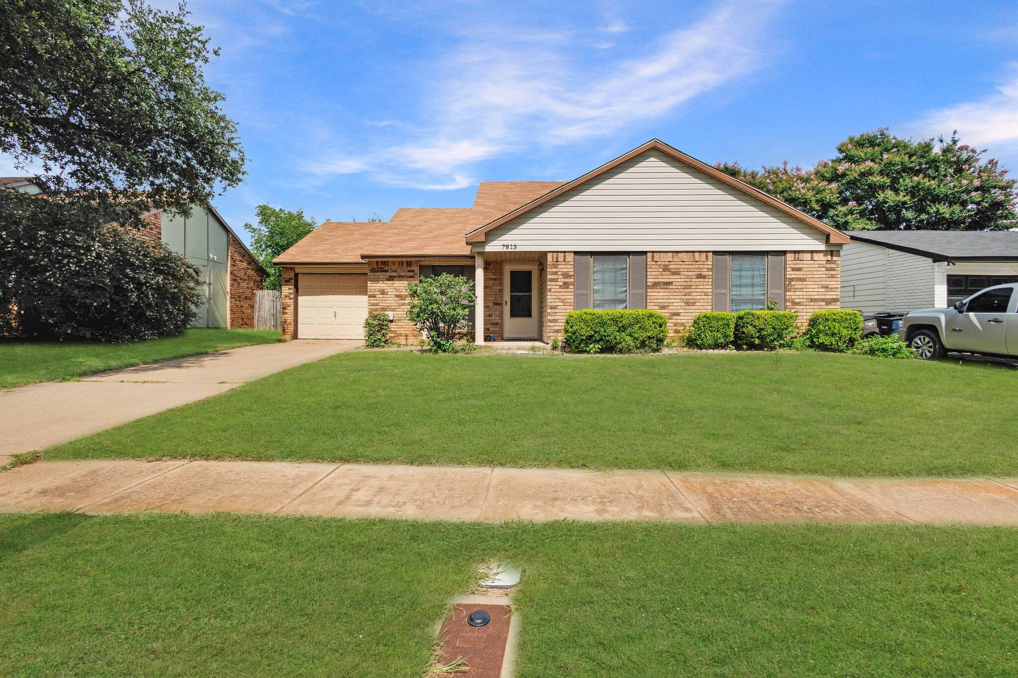 7813 Val Verde DR, Fort Worth, TX 76133