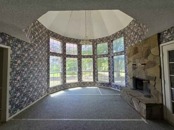 Corsicana, TX 75110,242 County Road 0006