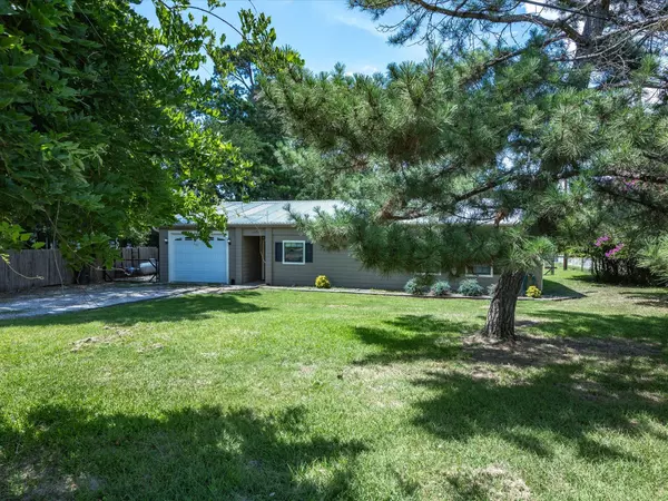 Azle, TX 76020,11335 Eustace DR